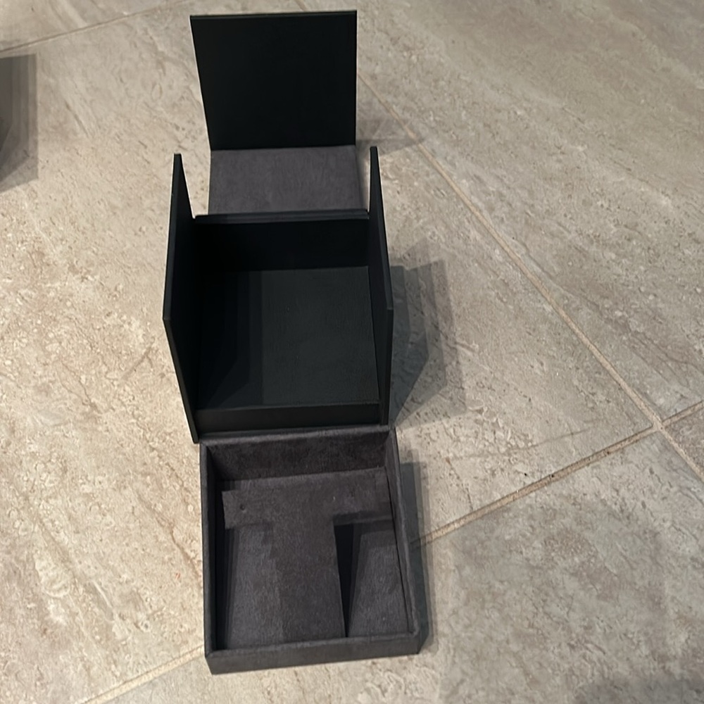 David Yurman Box - Picture 4 of 6